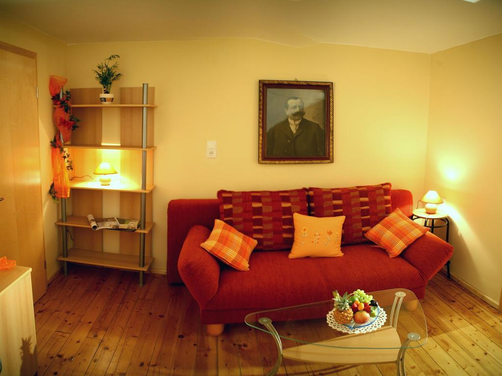 Worners Schloss Weingut & Wellness-Hotel Prichsenstadt Eksteriør billede