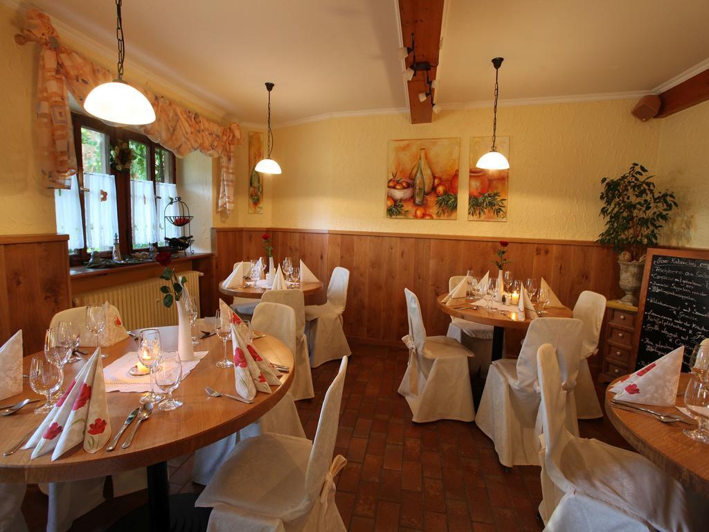 Worners Schloss Weingut & Wellness-Hotel Prichsenstadt Eksteriør billede