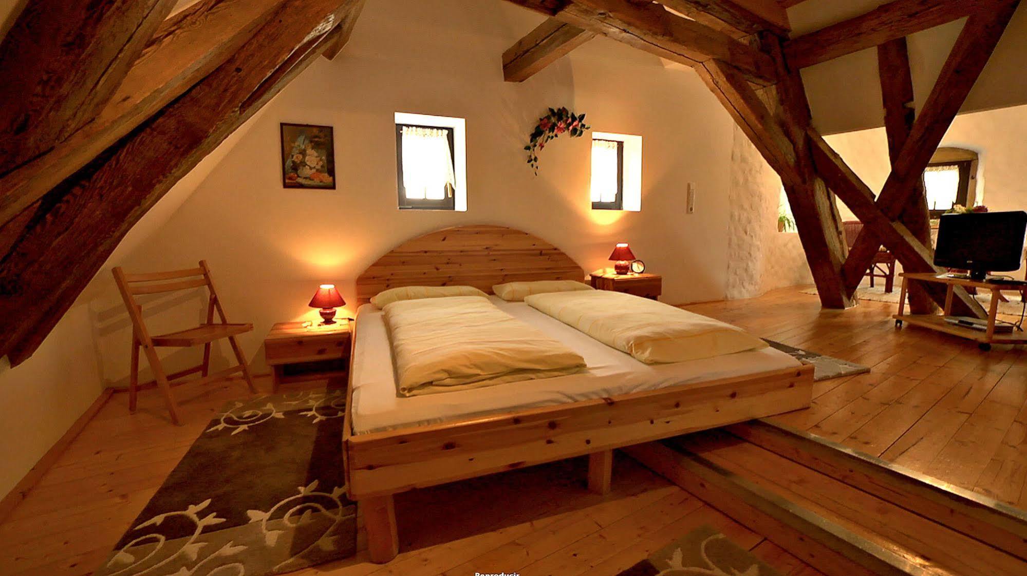 Worners Schloss Weingut & Wellness-Hotel Prichsenstadt Eksteriør billede