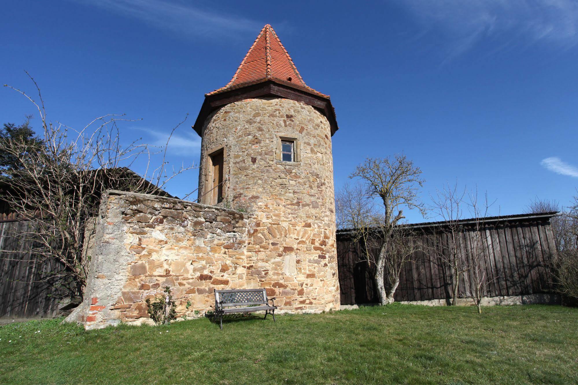 Worners Schloss Weingut & Wellness-Hotel Prichsenstadt Eksteriør billede